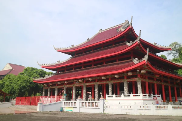 Semarang Indonesia Janeiro 2022 Grande Edifício Vermelho Para Rezar Templo — Fotografia de Stock