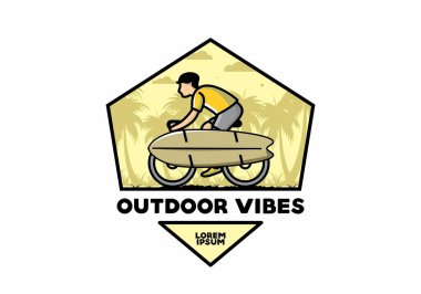 Sörf tahtası çizimi olan bir bisiklete binmek