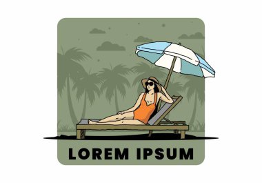 Şemsiye tasarımı altındaki plaj sandalyesinde rahatla.