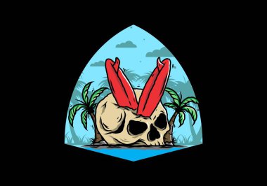 Hindistancevizi ağaçlarının arasına sıkışmış sörf tahtasının renkli tasarımı