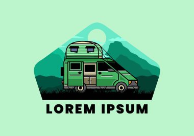 Çatı kutusu çizim rozeti tasarımlı büyük bir minibüs kampçısı.