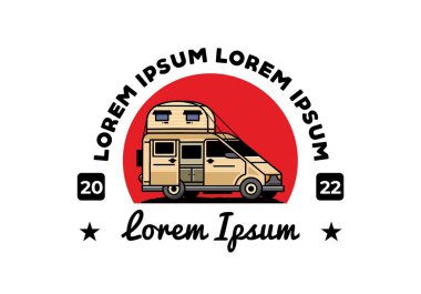 Çatı kutusu çizim rozeti tasarımlı büyük bir minibüs kampçısı.
