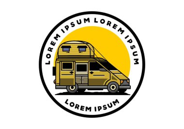 Çatı kutusu çizim rozeti tasarımlı büyük bir minibüs kampçısı.