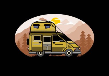 Çatı kutusu çizim rozeti tasarımlı büyük bir minibüs kampçısı.