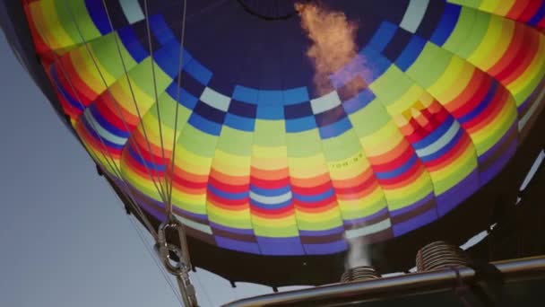 Low Angle View Preparing Hot Air Balloon Flight — Stock video