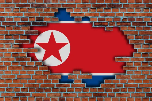 Kuzey Kore Nin Bayrağı Kırık Eski Duvar Arka Planının Arkasında — Stok fotoğraf