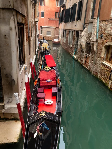 Венеціанський Гондольєр Гондолі Виробляється Італії — стокове фото