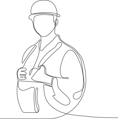 Kafasında miğfer olan genç beyaz işçiyi depoda dururken iş için tablet kullanırken yaklaş. Vektör illüstrasyonu