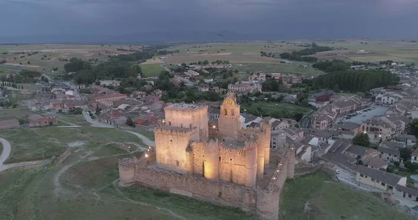 O Castelo de Turegano é uma antiga fortaleza localizada na cidade de Turegano, na província de Segóvia. Espanha . — Fotografia de Stock