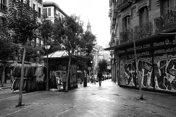 Μια Βόλτα Στο Μονοπάτι Της Μαδρίτης — Φωτογραφία Αρχείου