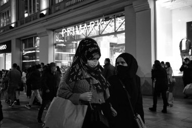 un paseo por gran via