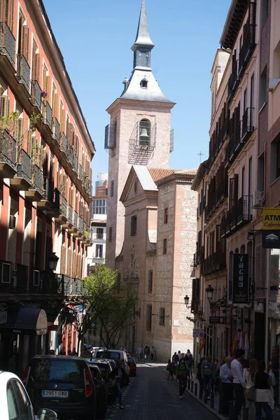 Περπατήστε Μέσα Από Μαδρίτη Στην Ισπανία — Φωτογραφία Αρχείου