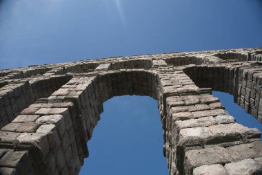 Segovia dünyanın en güzel şehri.