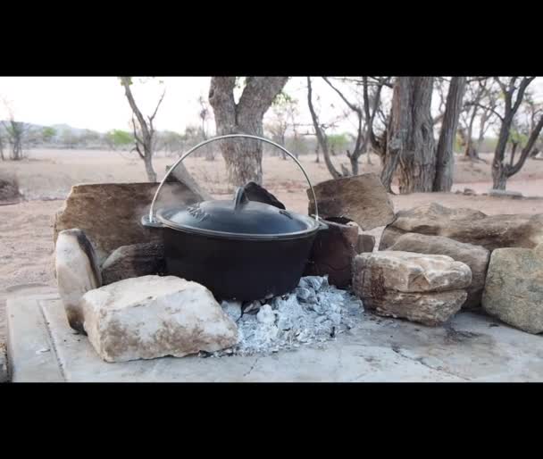 Black Cast Iron Pot Dutch Oven Steaming Boiling Charcoals Open — Vídeo de Stock