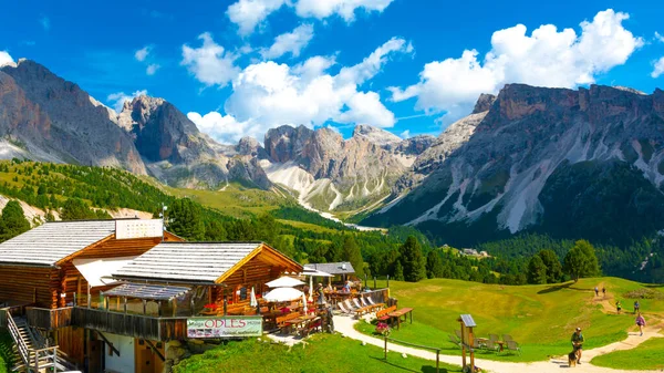 Dolomity Włochy Sierpnia 2022 Dolomity Pasmo Górskie Północno Wschodniej Części — Zdjęcie stockowe