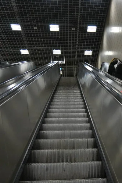 Rolltreppe Istanbul Eine Sehr Lange Rolltreppe — Stockfoto