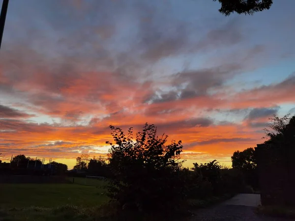 Coucher Soleil Hollande Rouge Jaune Ciel Bleu — Photo