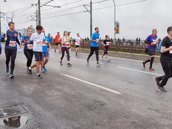 Istanbul Maraton 2021 Idrottare Galata Bridg — Stockfoto