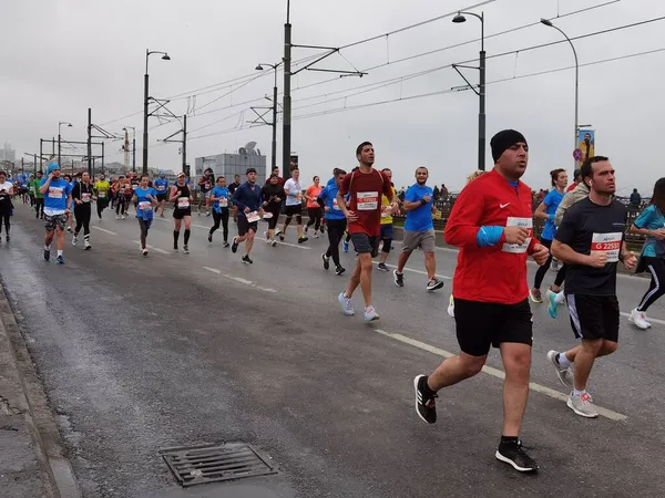 Maratona Istriana 2021 Atleti Gala Bridg — Foto Stock