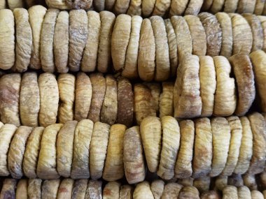 Kurumuş incirler ama izole edilmiş.