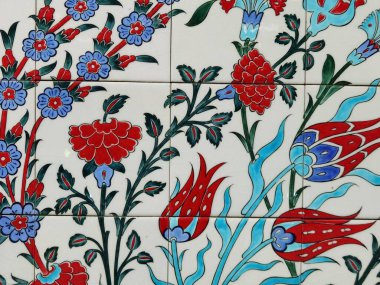 İstanbul 'daki camilerde 16. yüzyıldan kalma ünlü fayanslar.