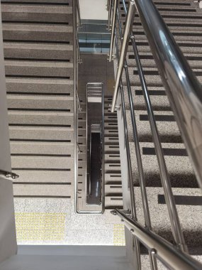 Türkiye İstanbul Adliyesi ana giriş salonu muhteşem bir binadır