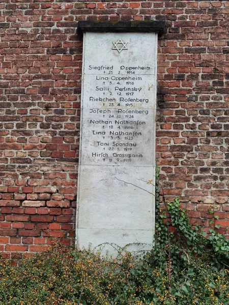 Židovský Hřbitov Braniborsku Byl Dnes Zničen Památníku První Světové Války Royalty Free Stock Obrázky