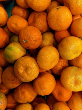 mandalina taze meyve satışa hazır.