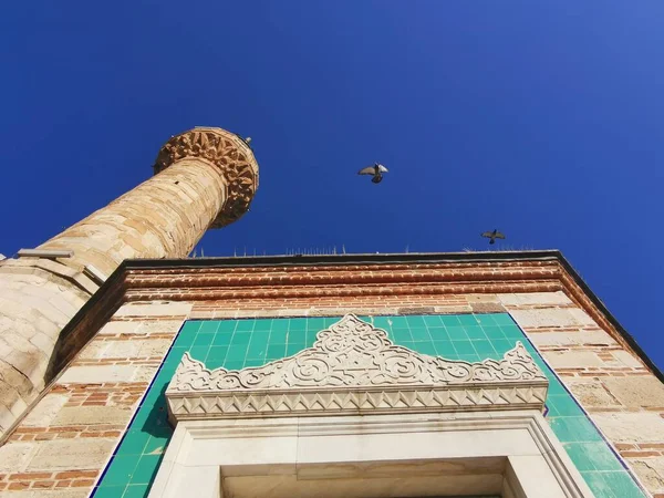 Une Porte Mosquée Carreaux Mosaïque Blancs Bleus Bleu Clair — Photo