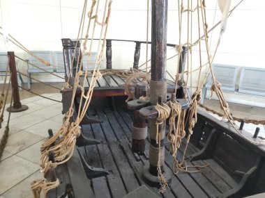 İzmir hindisinin ortaçağ gemi yapımı kopyası.