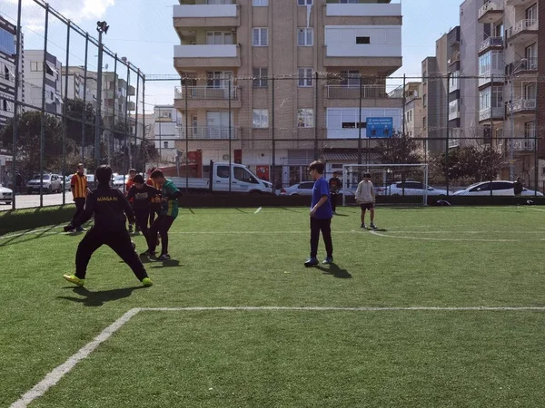 2022 Jóvenes Jugando Fútbol Campo Alfombras Izmir Aliaga — Foto de Stock