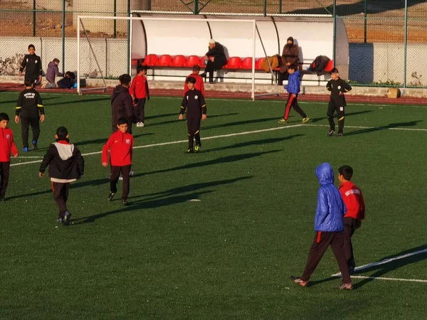 2022 Jóvenes Jugando Fútbol Campo Alfombras Izmir Aliaga — Foto de Stock