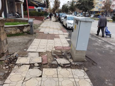 turist, araç, araç, iş, turizm, manzara, şehir manzarası, modern, tarihi, inşaat, ulaşım, kaldırım, kasaba, Avrupa, insanlar, manzara, yol, kentsel, mimari, yaz, şehir, str