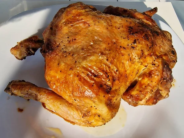 Freshly Roasted Chicken White Plate — Stock Photo, Image