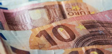 10 avroluk banknotlarla kapanış. Para arkaplanı.