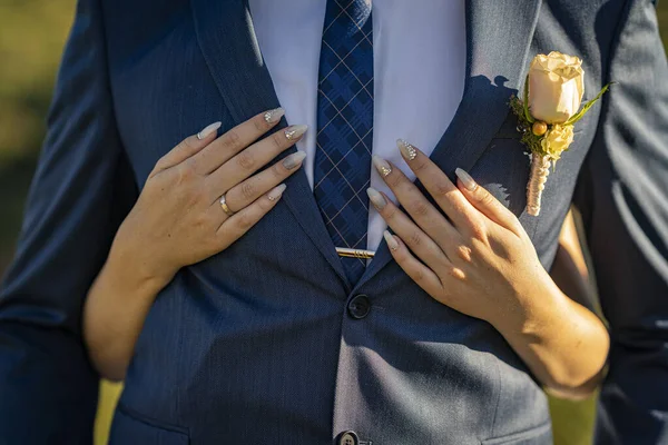 Wedding Couple Hands His Groom Hand — Stockfoto