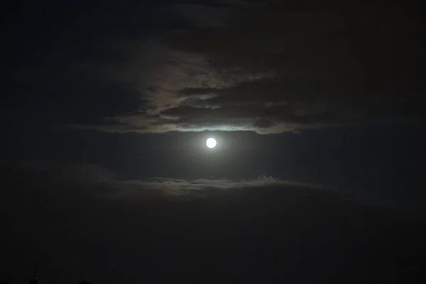 Puesta Sol Fondo Nubes Blancas Noche —  Fotos de Stock