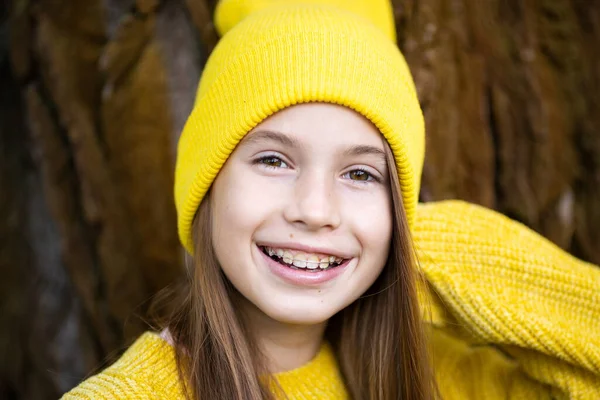Cute Happy Teen Girl Braces Smiling Camera Yellow Clothes Park — Stock Photo, Image