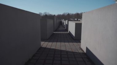 Berlin. Almanya. Soykırım anıtı, Avrupa 'da öldürülen Yahudilerin anıtı. Soykırım Anıtı