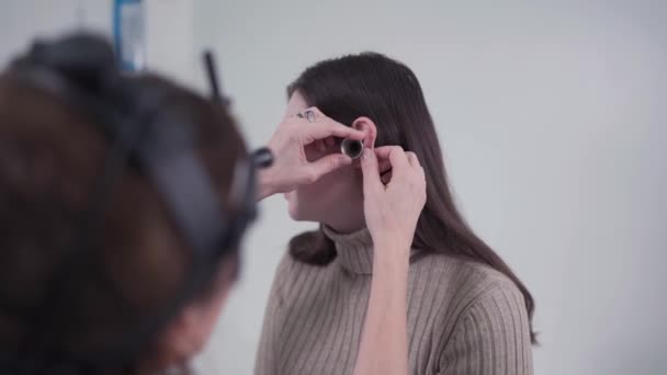 Otolaryngology Ent Physician Looking Patients Ear Medical Instrument Deafness Hearing — Vídeos de Stock