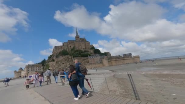 August 2021 France Mont Saint Michel Mont Saint Michel Abbey — Stockvideo