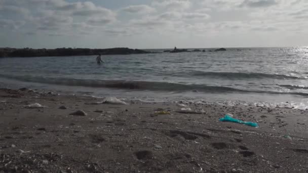 Dirty Mediterranean Sea Pebbles Sea Shore Pollution Environment Ecological Issue — Stock Video