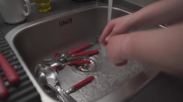 Close Female Hand Washing Kitchen Sink Utensils Home Kitchen Using — стоковое видео