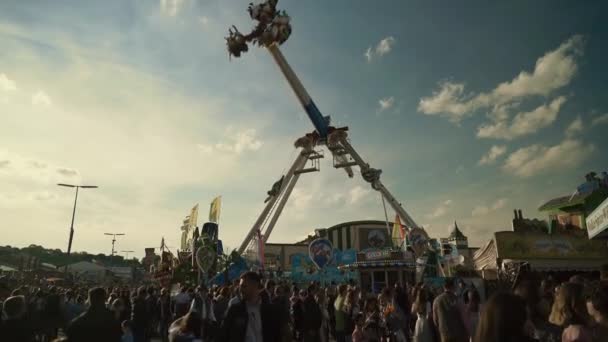 Septiembre 2022 Munich Alemania Oktoberfest Parque Atracciones Oktoberfest Clima Soleado — Vídeos de Stock