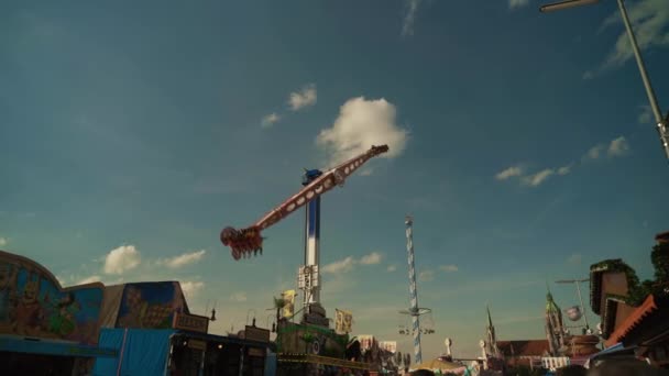 Setembro 2022 Munique Alemanha Oktoberfest Parque Diversões Oktoberfest Tempo Ensolarado — Vídeo de Stock