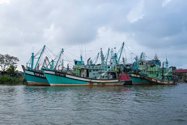 Terengganu Malaysia Jan 2022 Few Fishing Boats Moored Bank River — Stock Photo, Image