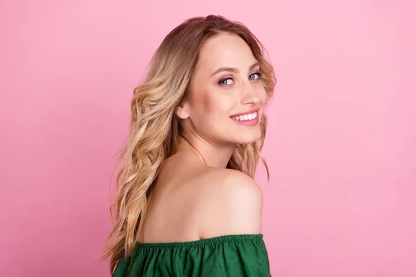 Photo of gorgeous nice lady white smile posing wear naked shoulders green blouse isolated pink color background — Stock Photo, Image