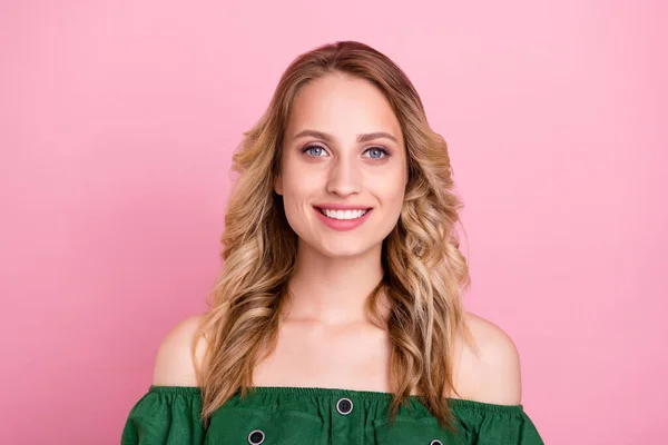 Photo of positive cheerful lady toothy beaming smile wear naked shoulders green blouse isolated pink color background — Stock Photo, Image