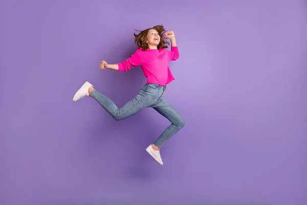 Full Size Profiel Zijkant Foto Van Leuke Vrolijke Vrouw Raise — Stockfoto