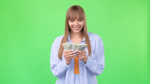 Funky glad dam får lönsamma lån upphetsad reaktion — Stockvideo